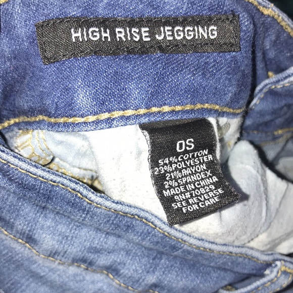 Jeans - Picture 2 of 2